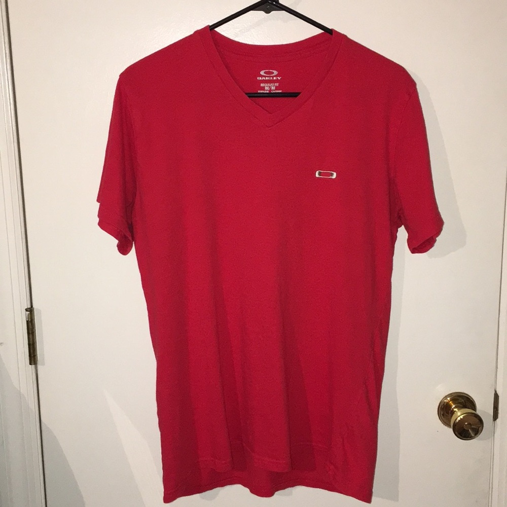 Men’s Red Oakley V-Neck Shirt